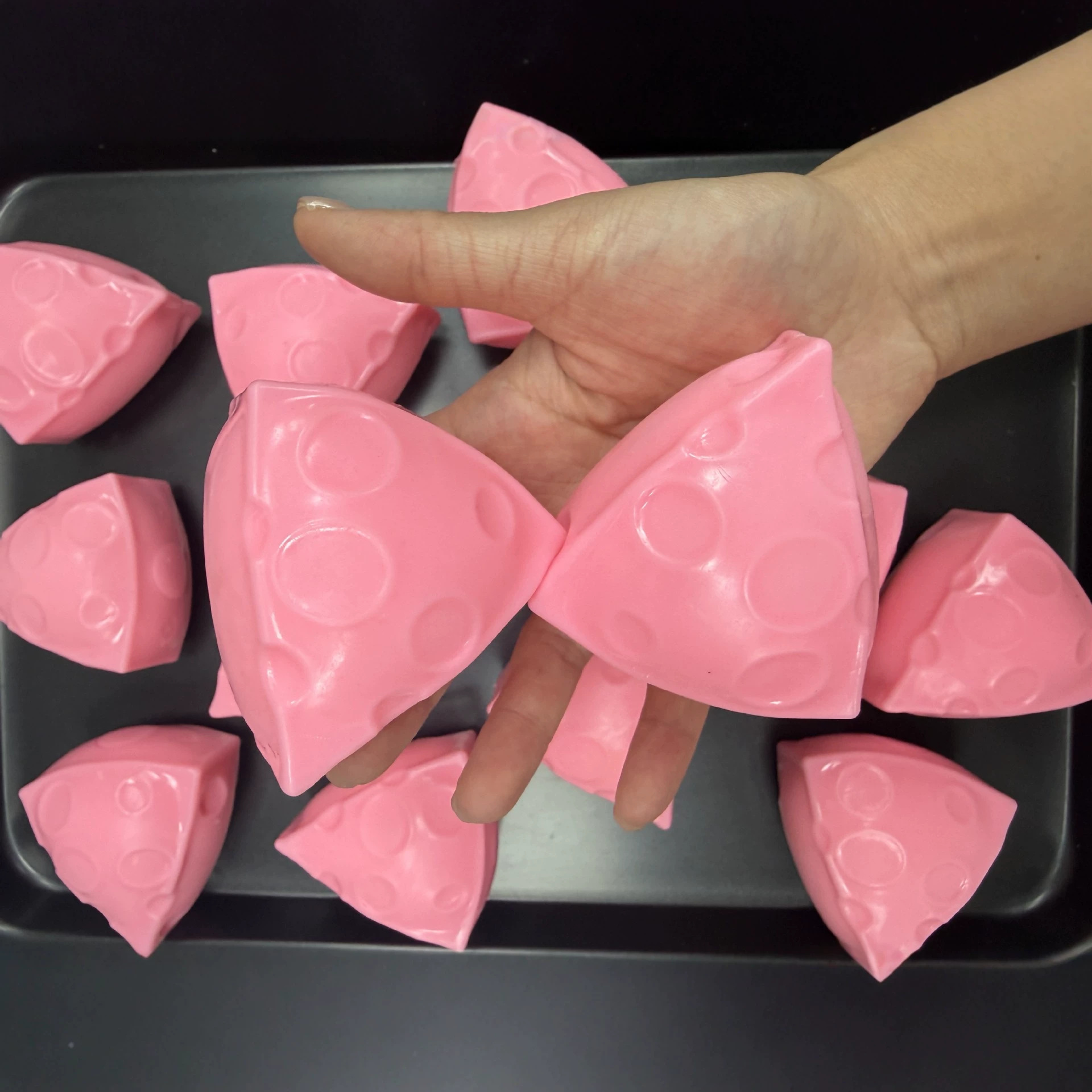 Mainan fidget anti stres berbe - Novelty Gifts ulasan dan harga